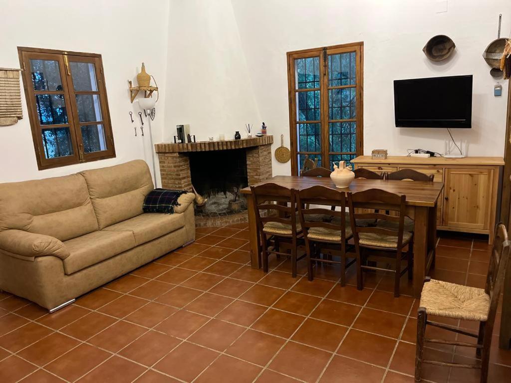 Casa De Campo Fuencaliente, Entorno Natural, Chimenea, Piscina Canete la Real 外观 照片